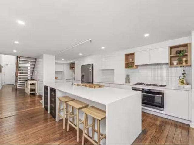 Apartment for rent in Toombul, Queensland