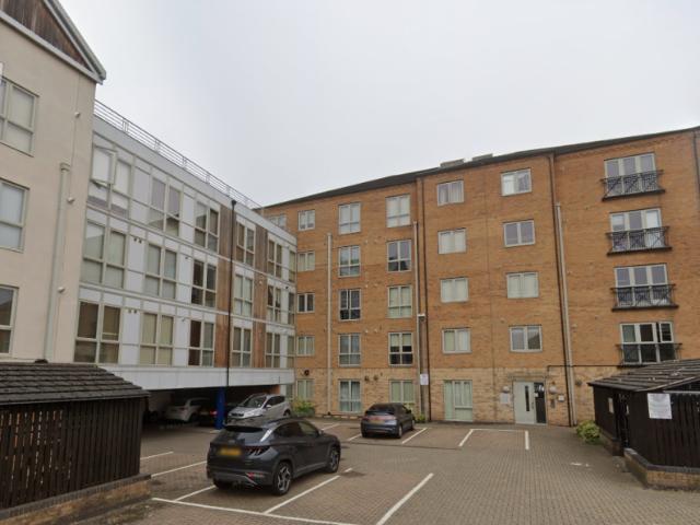 Flat for rent in Elmfield, Leicestershire