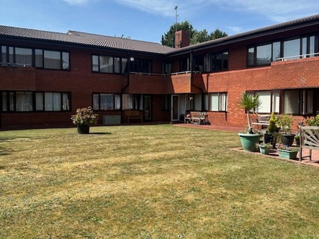 Studio for rent in Camp Hill, Warwickshire