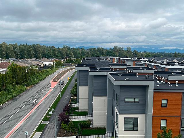 Condo for rent in Abbotsford