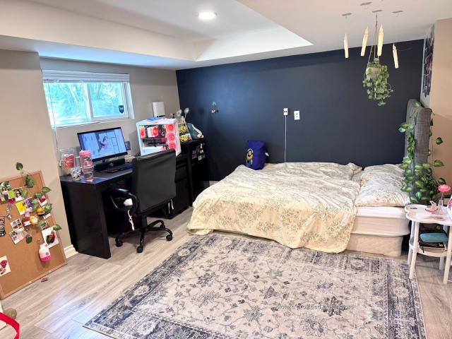 Room for rent in Woburn, Ontario