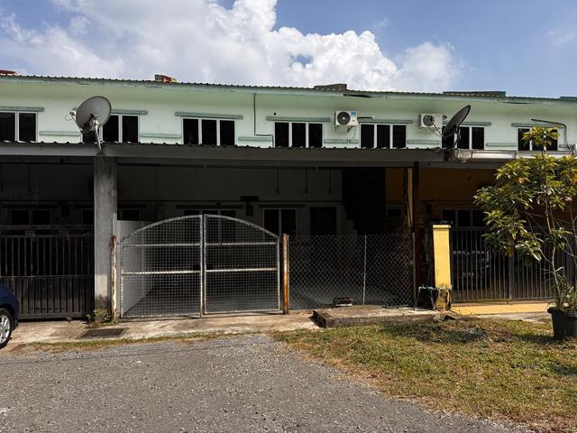 Terraced House for rent in Bintulu