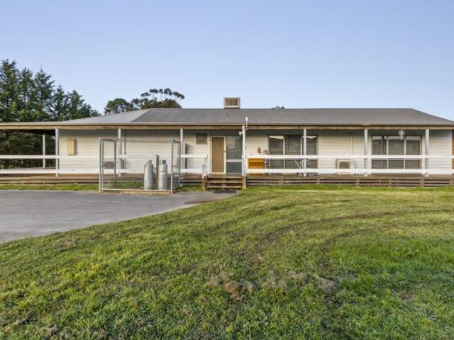 Land for sale in Beveridge, Shire of Mitchell