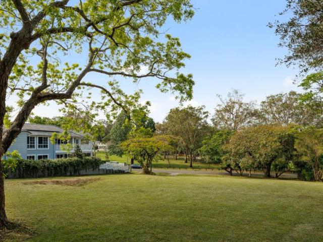 Land for sale in Indooroopilly, Greater Brisbane