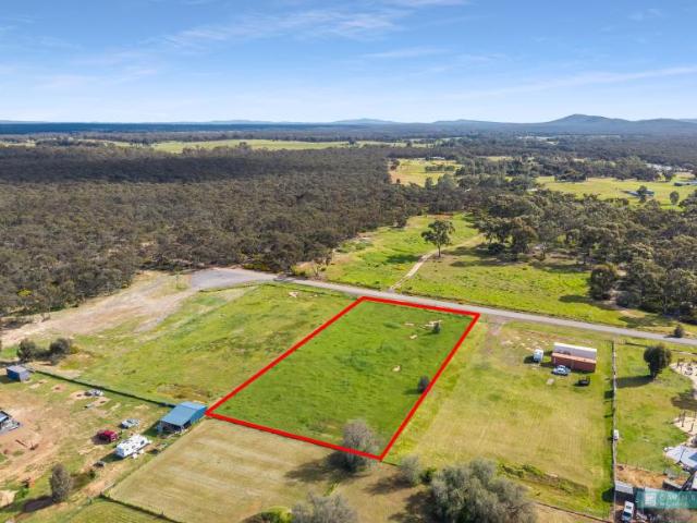 Land for sale in Inglewood, Shire of Loddon