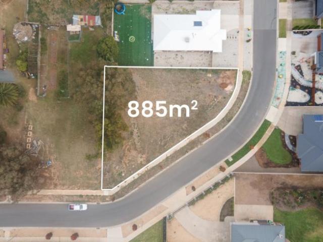 Land for sale in Kialla Lakes, Kialla