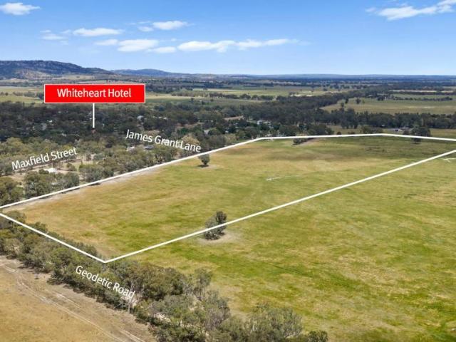 Land for sale in Longwood