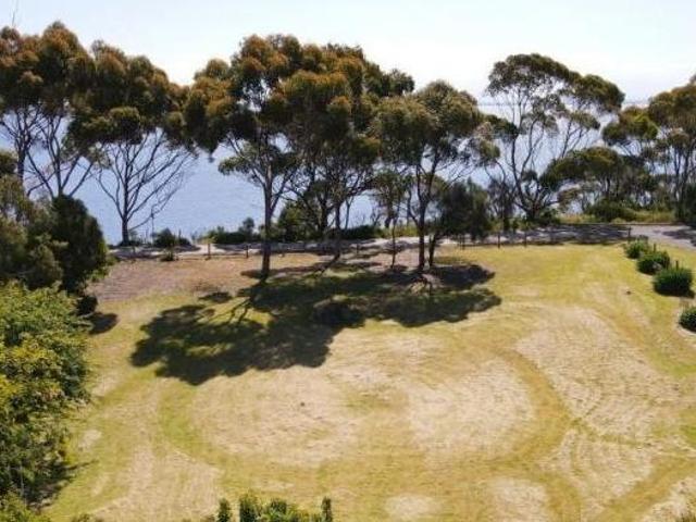 Land for sale in Metung, Shire of East Gippsland