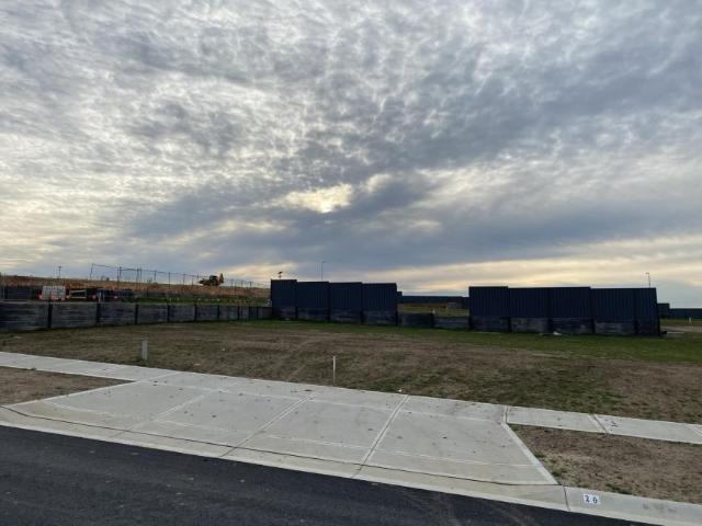 Land for sale in Nar Nar Goon, Melbourne