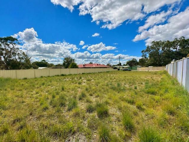 Land for sale in Narrogin, Shire Of Narrogin