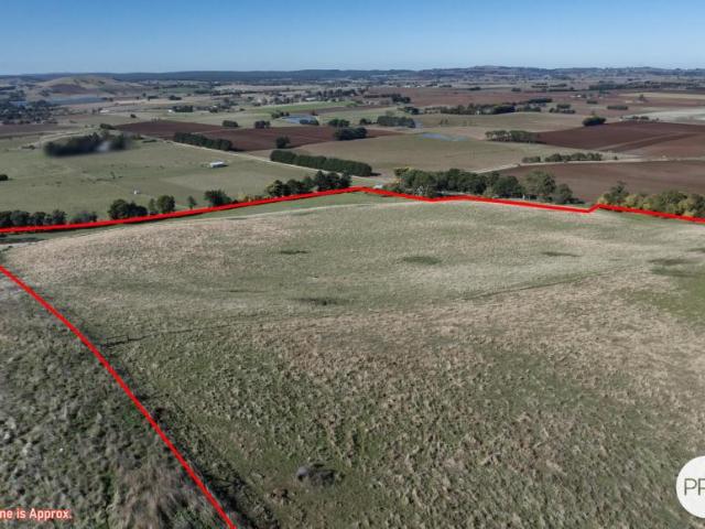 Land for sale in Newlyn, Shire of Hepburn