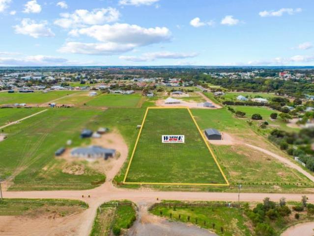 Land for sale in North Moonta, South Australia