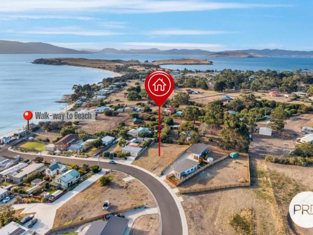 Land for sale in Opossum Bay, City of Clarence