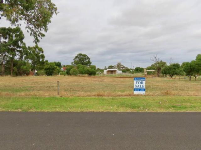 Land for rent in Comaum, South Australia