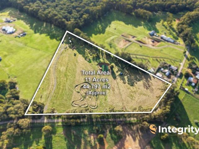 Land for rent in Kinglake West, Victoria