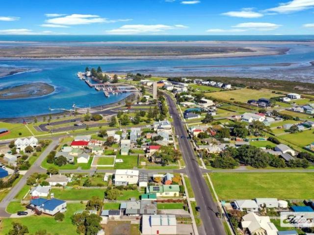 Land for sale in Port Albert