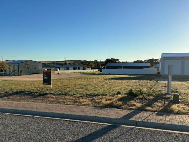 Land for sale in Port Neill