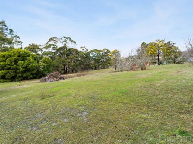 Land for sale in Sailors Hill, Victoria