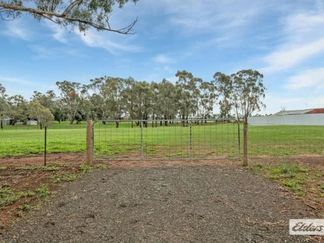 Land for sale in Toolleen, Shire of Campaspe