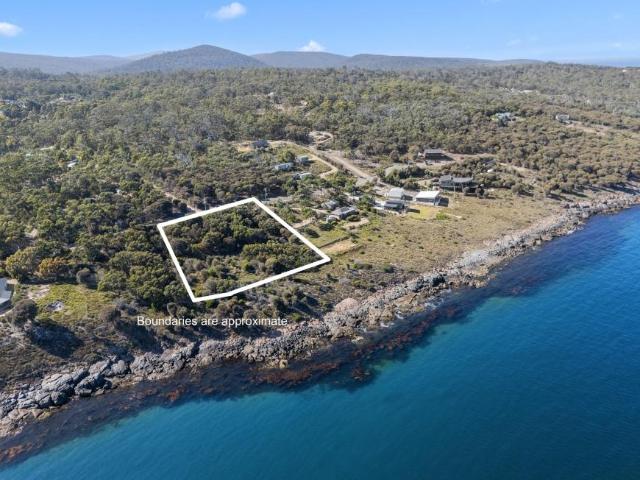 Land for sale in White Beach, Tasmania