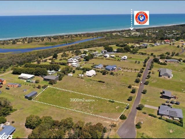 Land for sale in Woodside Beach