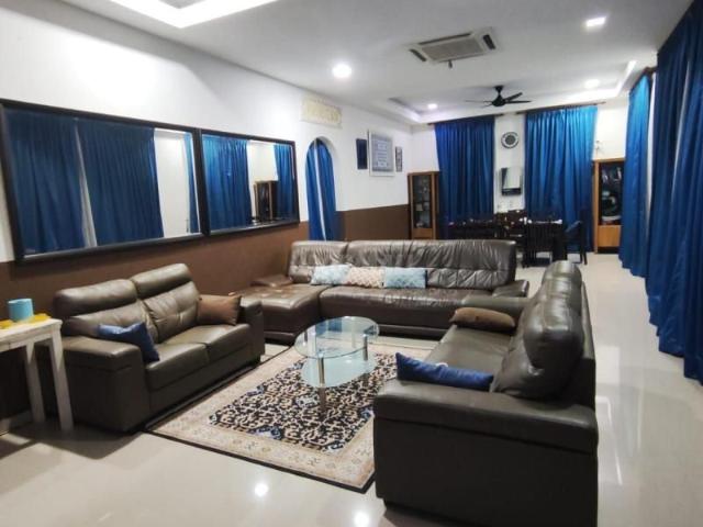 Townhouse for rent in Selayang, Selangor