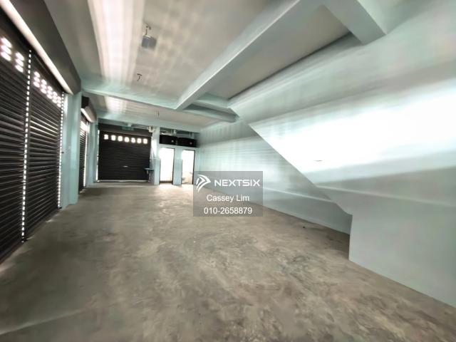 Residential House for rent in Kuching, Bahagian Kuching