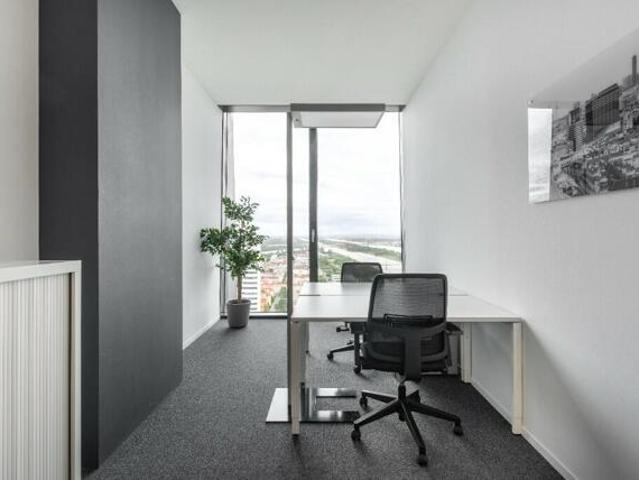 Office for rent in Chepping Wycombe, Loudwater