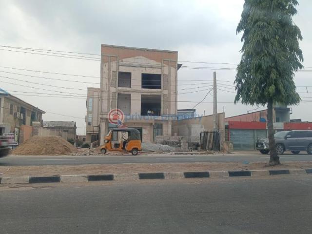 Commercial for rent in Lagos, Ojota