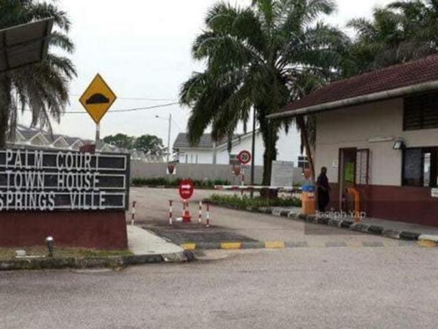 Townhouse for rent in Kulai