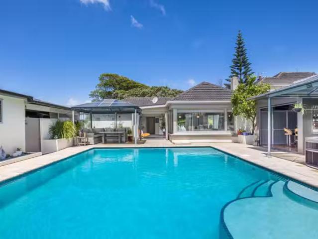 House for rent in One Tree Hill, Oroua County