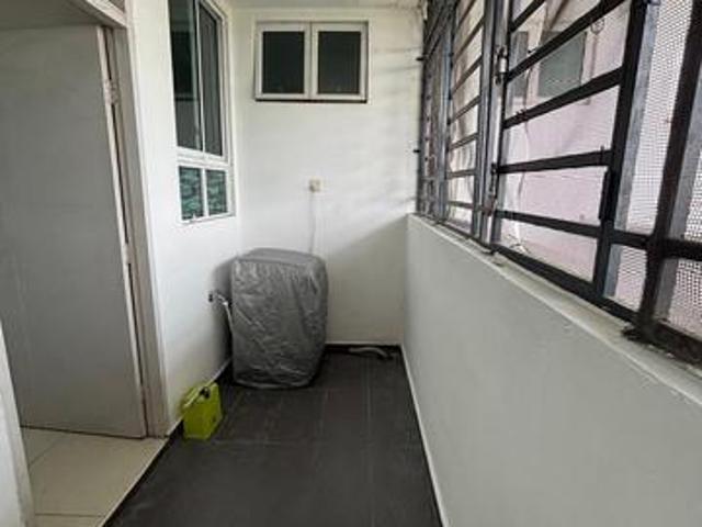 Apartment for rent in Bandar Baru Permas Jaya, Kampung Senibong