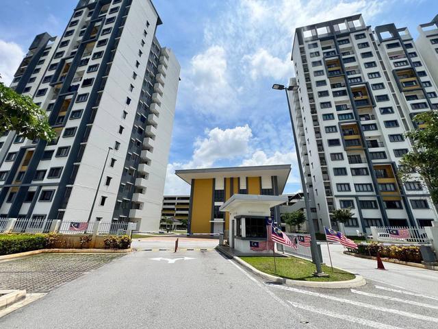 Apartment for rent in Tanjong Sepat, Selangor