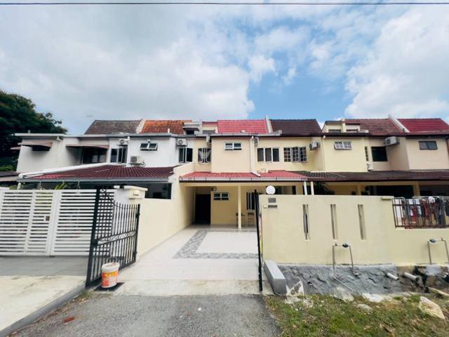 Terraced House for rent in Petaling, Subang Jaya