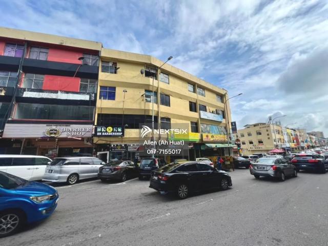 Residential House for rent in Kuching