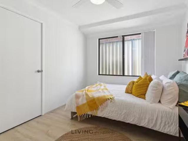House for rent in Forrestfield, Western Australia