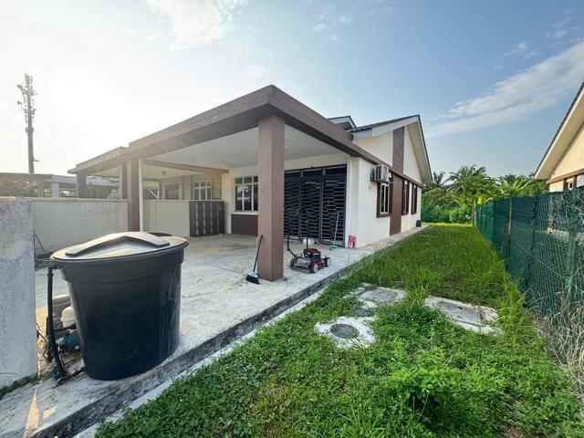 Residential House for rent in Petaling, Alam Impian