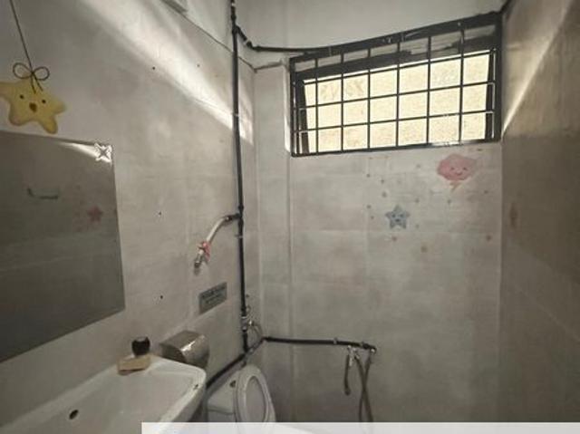 Shop for rent in Kuala Lumpur, Country Heights Damansara