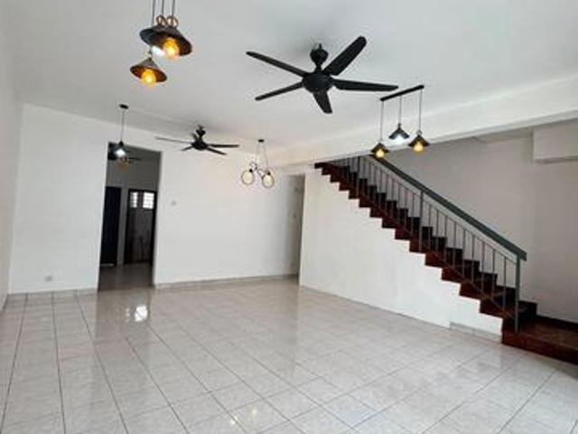Terraced House for rent in Petaling, Alam Impian