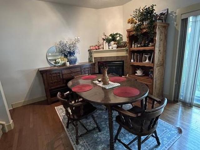 Room for rent in Northwest, Alberta