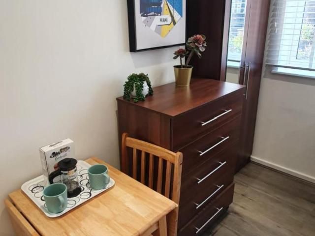 Room for rent in Kensal Town, Greater London