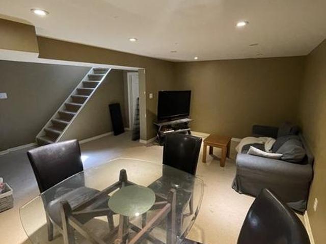 Room for rent in Woburn, Ontario