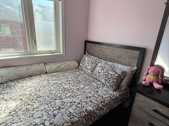 Room for rent in Woburn, Ontario
