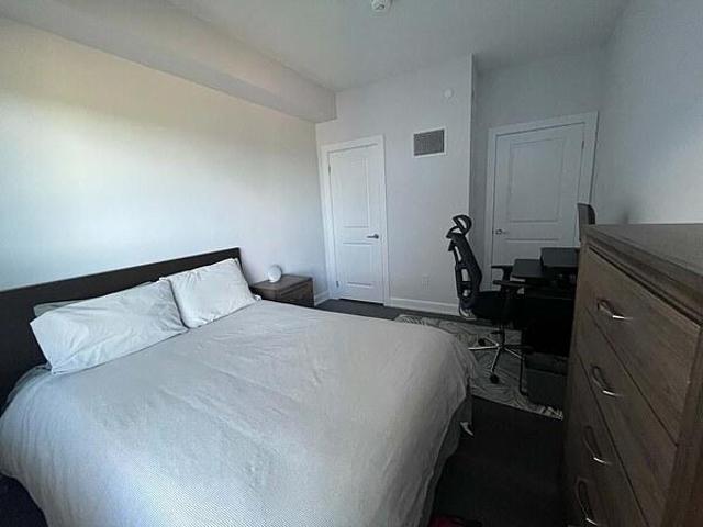 Room for rent in Woburn, Ontario