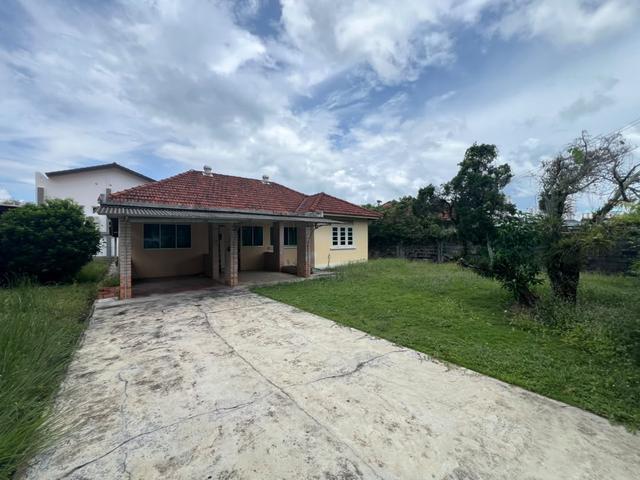 Bungalow for rent in Georgetown, Penang