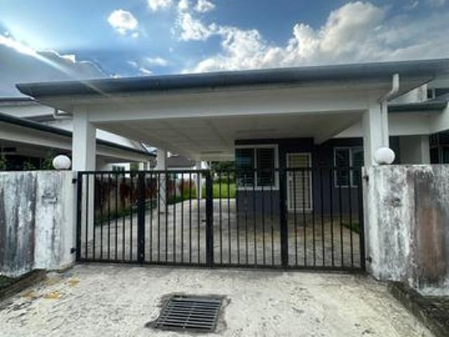 Terraced House for rent in Kuching