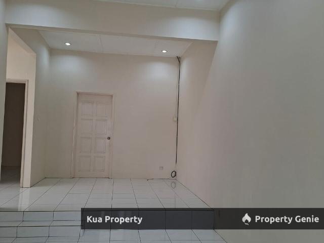 Terraced House for rent in Kedandi, Kuching