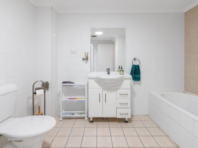 Apartment for rent in The Entrance North, New South Wales