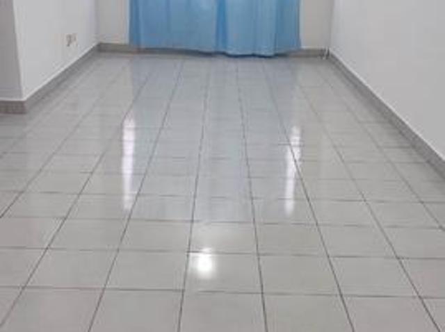 Apartment for rent in Pantai
