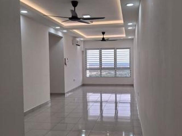 Apartment for rent in Tanjong Sepat, Selangor